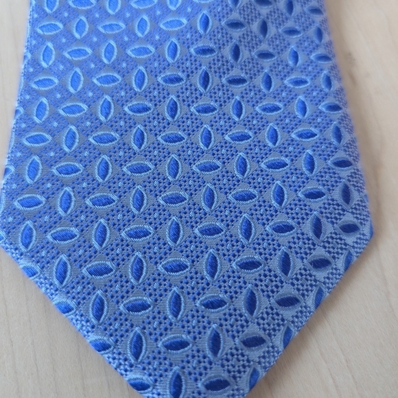 Joseph & Feiss Blue Silk Geometric Tie - Picture 9 of 9
